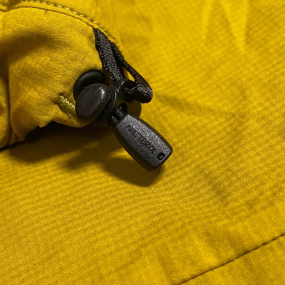 Arc'teryx Yellow and Gray Jacket - Picture 7 of 15
